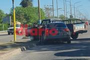Violento choque entre un auto y una camioneta: “Terminó hecho pedazos”
