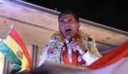 Paz se compromete a garantizar el suministro de combustible