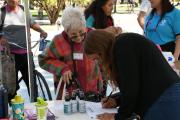 La Plata refuerza la campaña contra el dengue con jornadas en espacios públicos