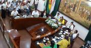 Con votos del MAS y de UCS, Medrano fue elegido presidente del Concejo cruceño