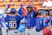 Tiburones se dio banquete