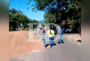 ¡Atención! La antigua carretera a Santa Cruz-Cochabamba fue bloqueada por falta de combustible