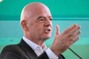 Infantino promete traer un mundial a Bolivia durante su visita a La Paz