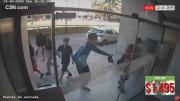 Alerta en Palermo por una banda de menores que asalta a los alumnos de los colegios de la zona