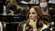 Tolosa Paz cruzó a Milei y le dio algo de razón a Donald Trump