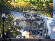 Desgarradoras imágenes de la destrucción de parte de la Casa Blanca para construir un salón de baile para Trump