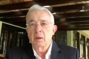 Tribunal de segunda instancia absuelve a Uribe por el delito de soborno