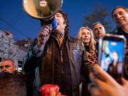 Milei en el tramo final de la campaña en Córdoba: No se pueden quebrar de la noche a la mañana cien años de populismo