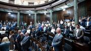 La Legislatura porteña homenajeó a Gustavo Mola y le tomó juramento a Claudio Cingolani