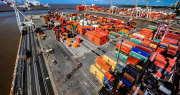 China desplazó a Brasil como principal socio comercial de Argentina