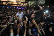 Milei busca votos en el segundo distrito electoral para las legislativas del domingo