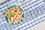 Garbanzos: con solo 80 gramos podrás preparar en casa un delicioso y nutritivo plato del conocido chef español Fray Ángel