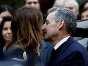 Rodeado de enemigos y criminales, Nicolás Sarkozy lleva a prisión a sus custodios presidenciales