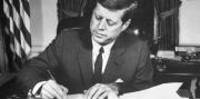 Netflix confirmó que hará una serie sobre la familia Kennedy: quién será el patriarca y las dudas sobre el actor que interpretará a JFK