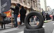 El gremio de trabajadores del neumático realiza un paro de 24 horas