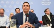 Reforma laboral: el plan de Milei para que el sueldo dependa del rendimiento y las paritarias sean por empresa