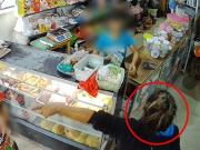 Agresora de menor en minisúper pide perdón y es citada a declarar ante la Fiscalía