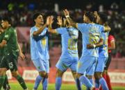 Bolívar golea a Real Tomayapo en el IV Centenario