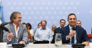 El Gobierno anunció su proyecto de reforma laboral con salario dinámico y convenios por empresa