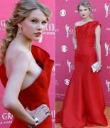 Taylor Swift usó un vestido del venezolano Ángel Sánchez: el diseñador lo cuenta todo
