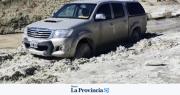 Jubilados desaparecidos: encontraron huellas que se pierden a 13 km. de la camioneta