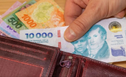 Empleados de comercio con aumento en noviembre 2025: cuánto cobra y escala salarial