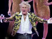 Rod Stewart, el showman inagotable: con 80 años, cantó, bailó, se divirtió y regaló una catarata de hits a sus fans argentinos