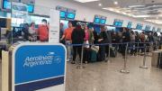 Viernes con medidas de fuerza en Aeroparque: 60 vuelos de Aerolíneas Argentinas se verían afectados