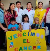 Alegría en el HRSJD, tres niños vencen el cáncer y tocan la campana de la victoria