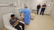 Pacientes en riesgo por deudas del Ministerio de Salud