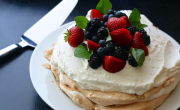 Cómo hacer pavlova perfecta: secretos del merengue y receta casera
