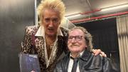 Charly García tuvo un encuentro privado con Rod Stewart en la previa a su show en el Movistar Arena