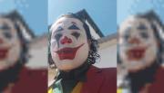Fue disfrazado de El Joker y como no lo dejaron votar, se fue
