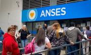 Fechas de cobro ANSES: quiénes cobran jubilaciones, pensiones y AUH hoy
