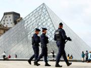 Robo al Louvre: cómo el ADN y la videovigilancia ayudaron a capturar a dos de los ladrones