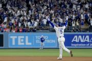 Freeman le da la victoria a Dodgers tras 18 entradas en la Serie Mundial