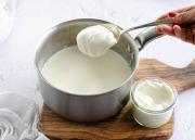 ¿Entera, descremada o en polvo?: cómo elegir la mejor leche para tu yogur casero