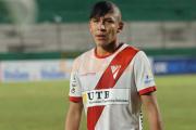 Carlos Collazo, el juvenil de 16 años que se lució con un golazo ante Blooming