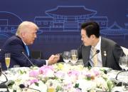 Estados Unidos y Corea del Sur dicen que han cerrado un acuerdo comercial tras bilateral Trump-Lee