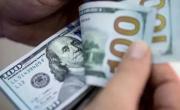 El dólar cerró con leve suba en $1.465