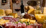 Escapada al pueblito cordobés donde se celebra la fiesta del Salame y tiene los mejores vinos de la provincia