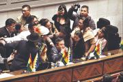 Retiran los retratos de Luis Arce del Legislativo para el nuevo ciclo