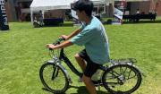 YLB pone a prueba sus baterías de litio para bicicletas en feria de electromovilidad en La Paz