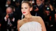 Jennifer Lawrence se sincera: la decisión quirúrgica que la ayudará a sentirme más cómoda en el set