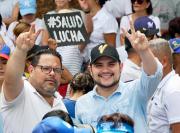 María Corina Machado envía mensaje a hijo de Julio Velazco: “Tu papá y todos nuestros presos son héroes de la democracia y la historia así lo reconocerá”
