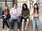 Cómo es Fácil, la serie española sobre jóvenes con diversidad funcional que no es tan provocadora como el best seller en el que se basó