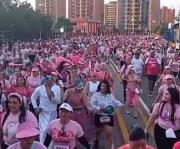 Así se desarrolla la caminata rosa por una ciudad libre de cáncer de mama en Maracaibo
