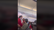 Así reaccionaron los pasajeros de un vuelo al triunfo de Argentina