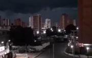 Maracaibo en la noche relampaguea