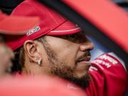 Bomba en la Fórmula 1: crece la tensión en Ferrari y el futuro de Hamilton (y Leclerc) está en duda